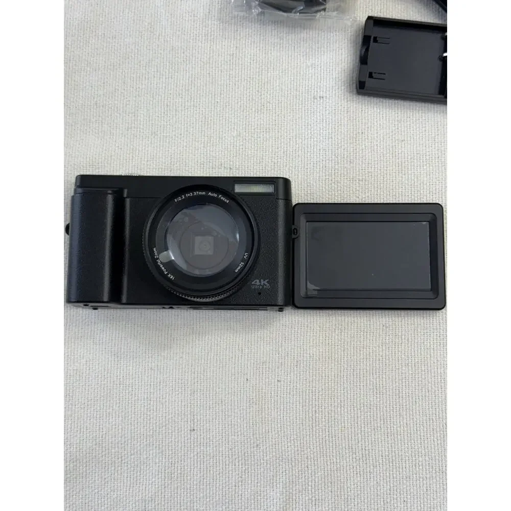 4K Ultra HD Digital Camera (Model DC101)